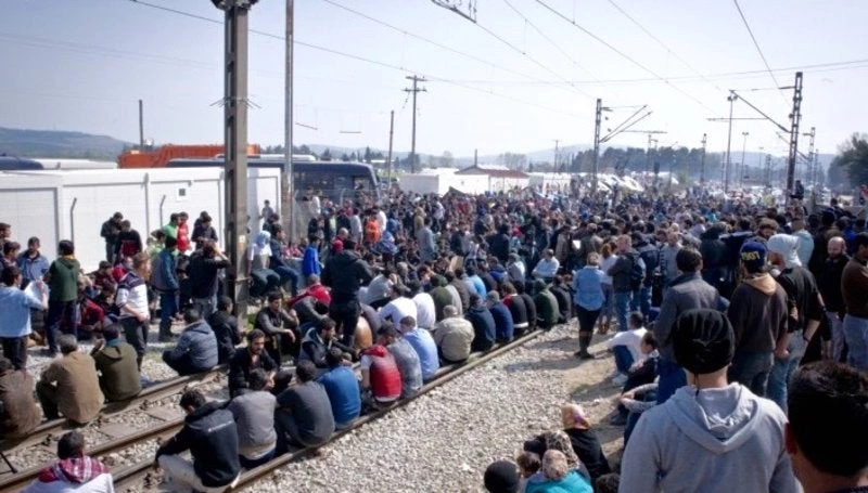 Χαμός στην Αδριανούπολη με χιλιάδες Πακιστανούς, Αφγανούς και Μπαγκλαντεσιανούς – Ετοιμάζονται να εισβάλουν στην Ελλάδα